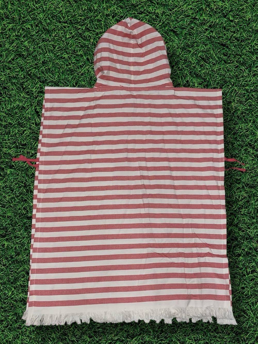 Poncho Cover-Up - Picture 3 of 7